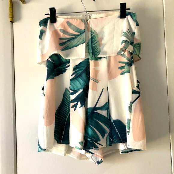 Romper - Picture 2 of 3